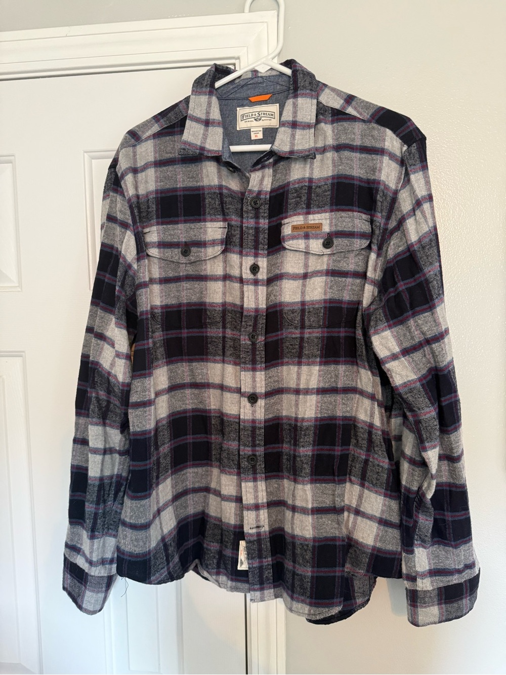 Field & Stream Gray, Black and Red Plaid Flannel Shirt